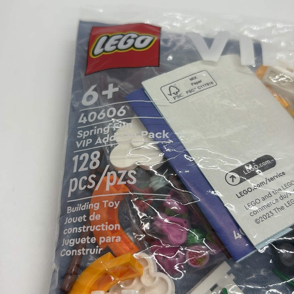 Spring Fun VIP Add On Pack Legos NIP Sealed - Picture 2 of 2